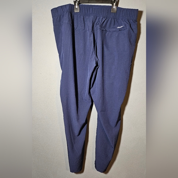 Eddie Bauer Ladies Traveler Ankle Pants Size XL - Picture 2 of 6